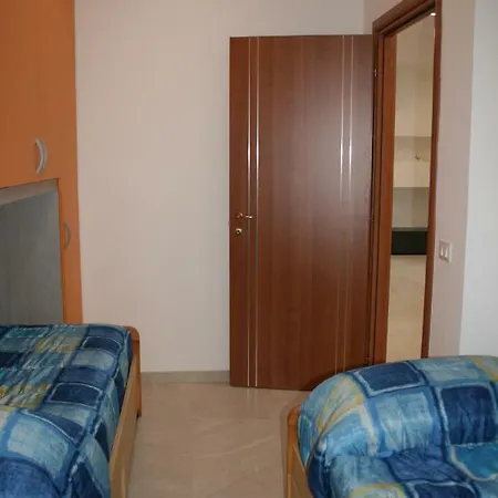 Andrea Apartament Verbania